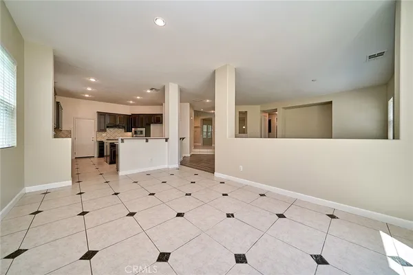 $4,500 | 8827 Soothing Court, Corona, CA 92883