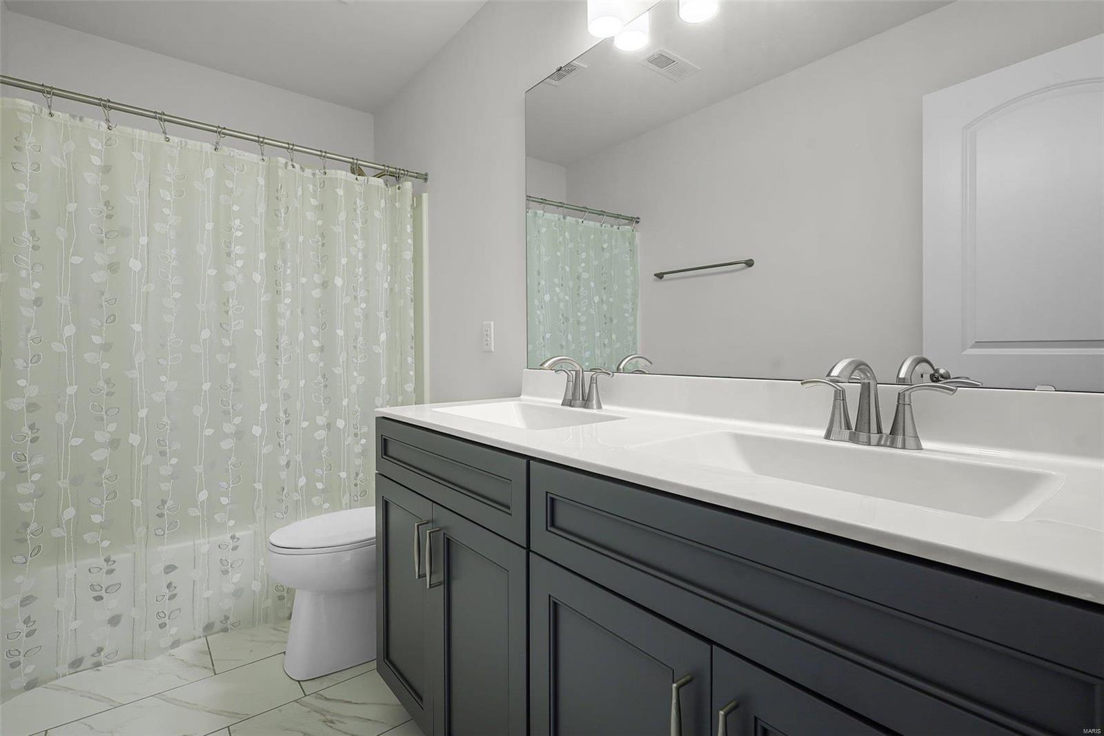 263 Arbors At Bridle Path Ballwin, MO 63021 - Photo 22 of 38 Gallery Image 22