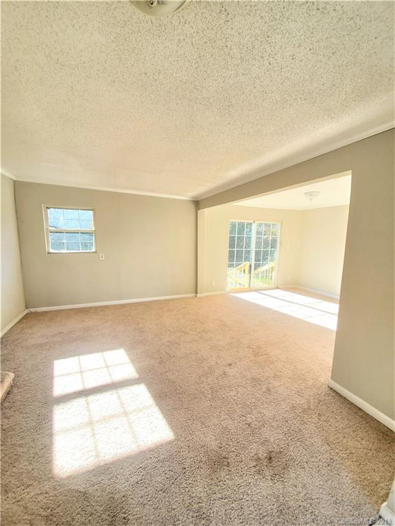 511 Queens Road, Unit 1 Gastonia, NC 28052 - Photo 9 of 15 Gallery Image 9