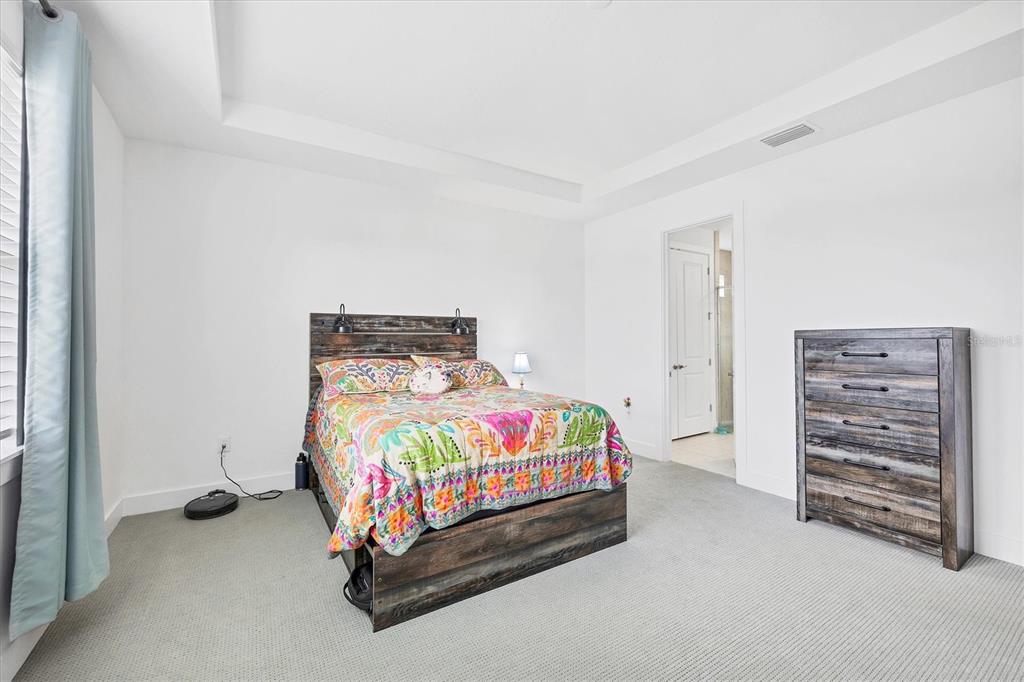 18500 Midsummer Place Venice, FL 34293 - Photo 16 of 69