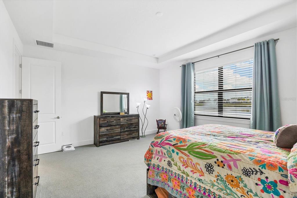 18500 Midsummer Place Venice, FL 34293 - Photo 17 of 69