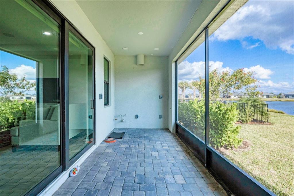 18500 Midsummer Place Venice, FL 34293 - Photo 29 of 69