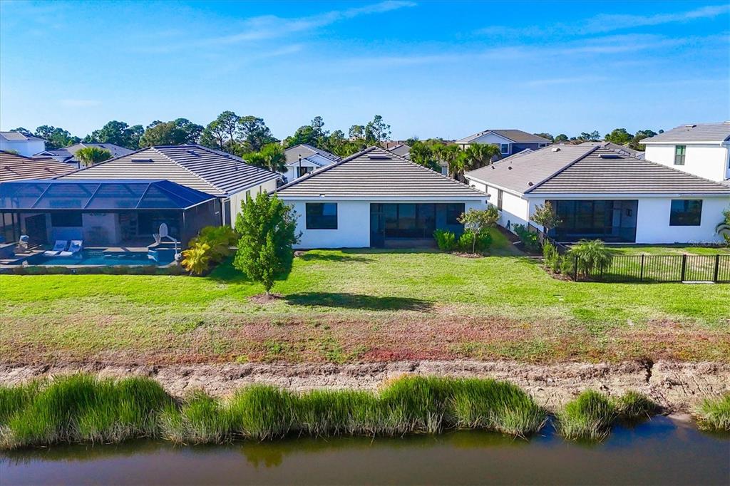 18500 Midsummer Place Venice, FL 34293 - Photo 36 of 69