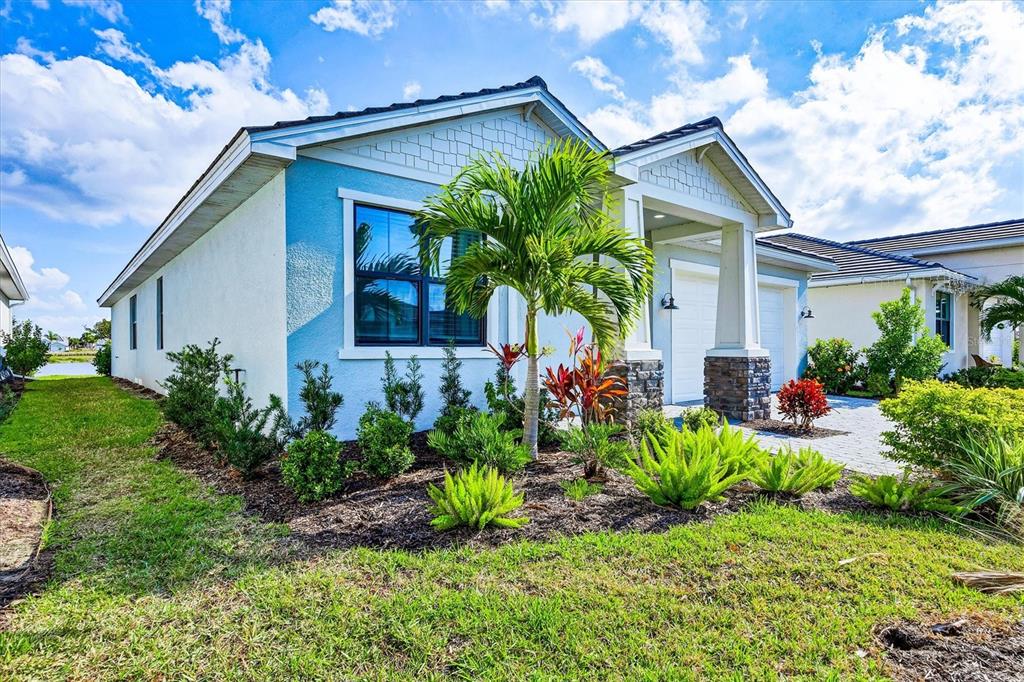 18500 Midsummer Place Venice, FL 34293 - Photo 47 of 69