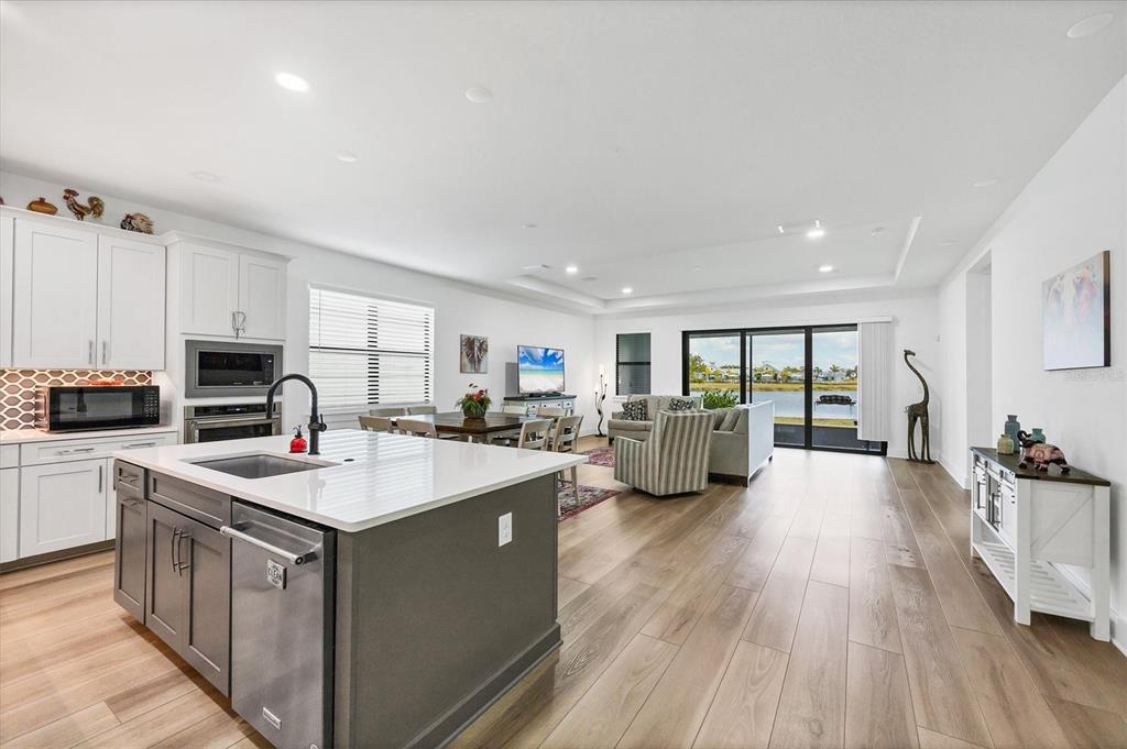 18500 Midsummer Place Venice, FL 34293 - Photo 9 of 69