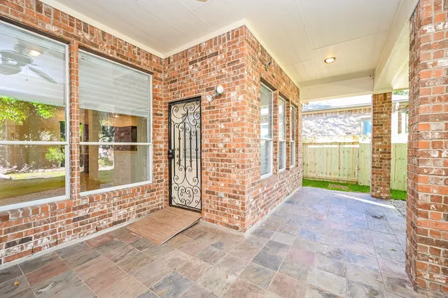 $3,500 | 7431 Baldwin Crossing, Sugar Land, TX 77479