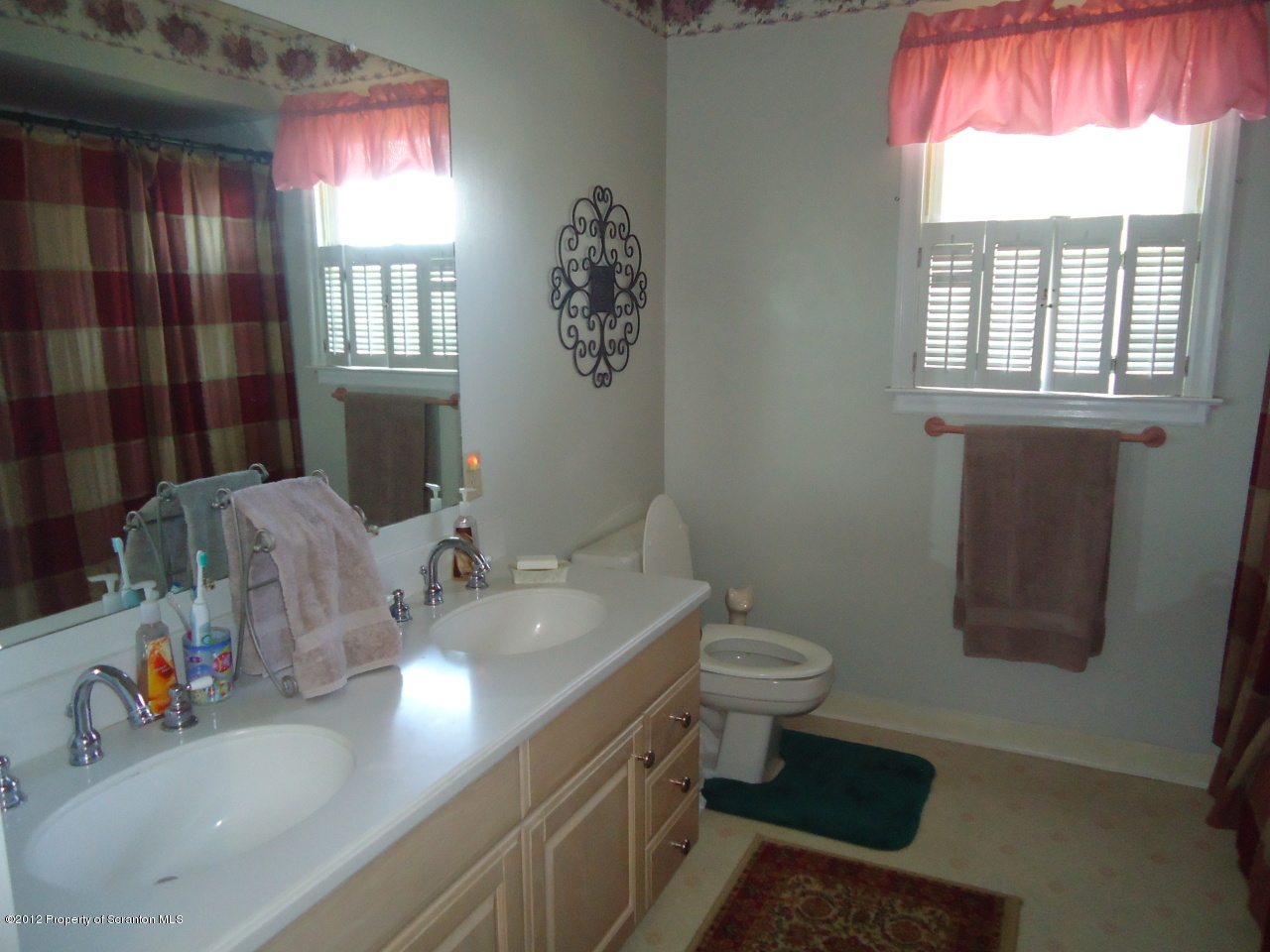 201 Leach Hill Road Clarks Summit, PA 18411 - Photo 11 of 40 Gallery Image 11