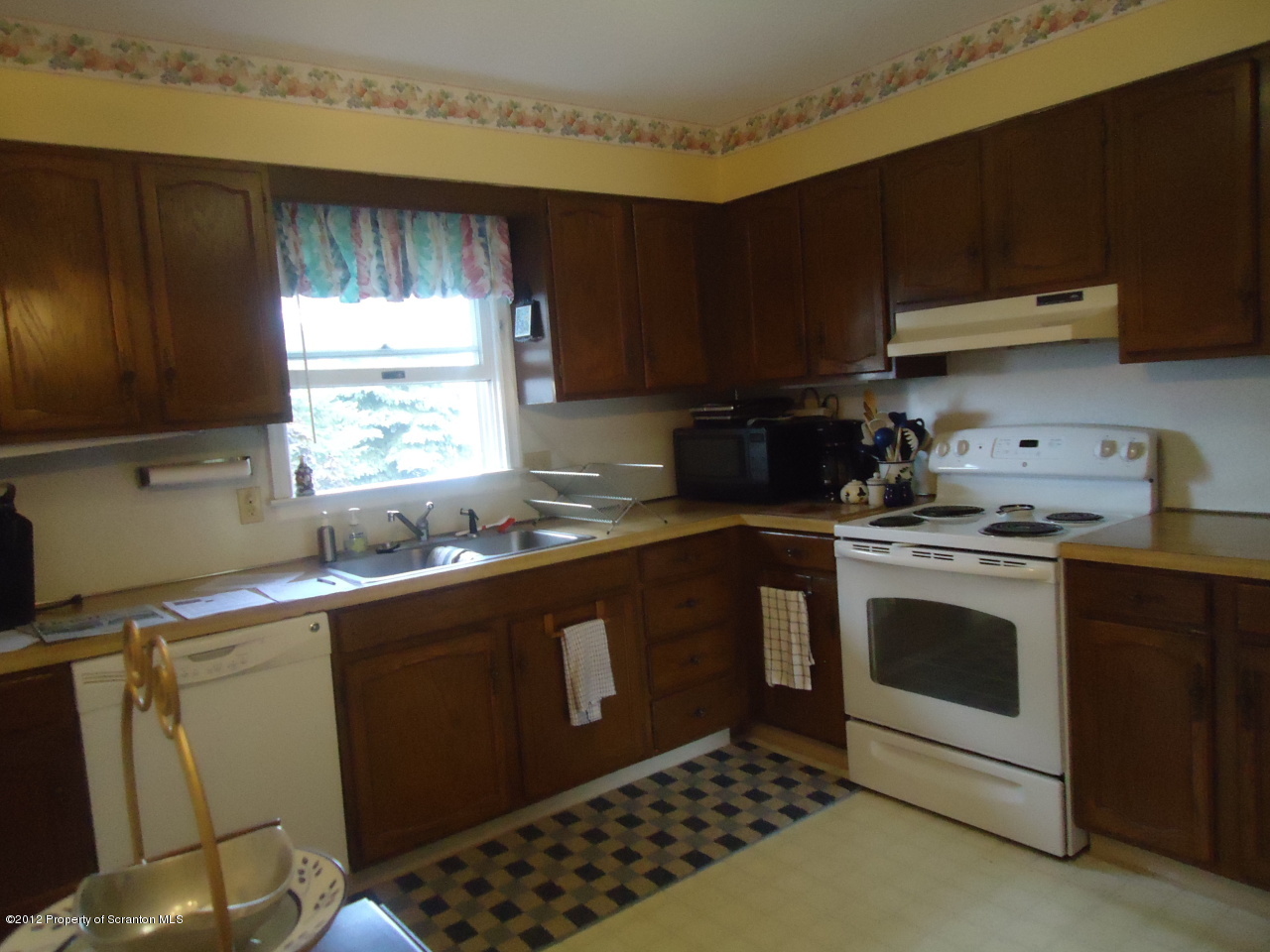 201 Leach Hill Road Clarks Summit, PA 18411 - Photo 40 of 40 Gallery Image 40