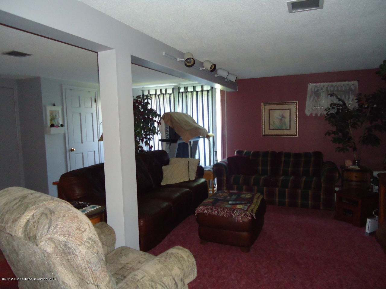 201 Leach Hill Road Clarks Summit, PA 18411 - Photo 8 of 40 Gallery Image 8
