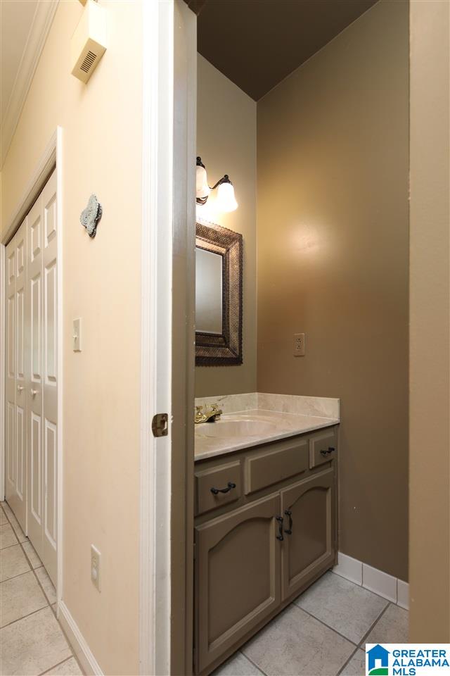 801 Old Rocky Ridge Lane Birmingham, AL 35216 - Photo 13 of 23