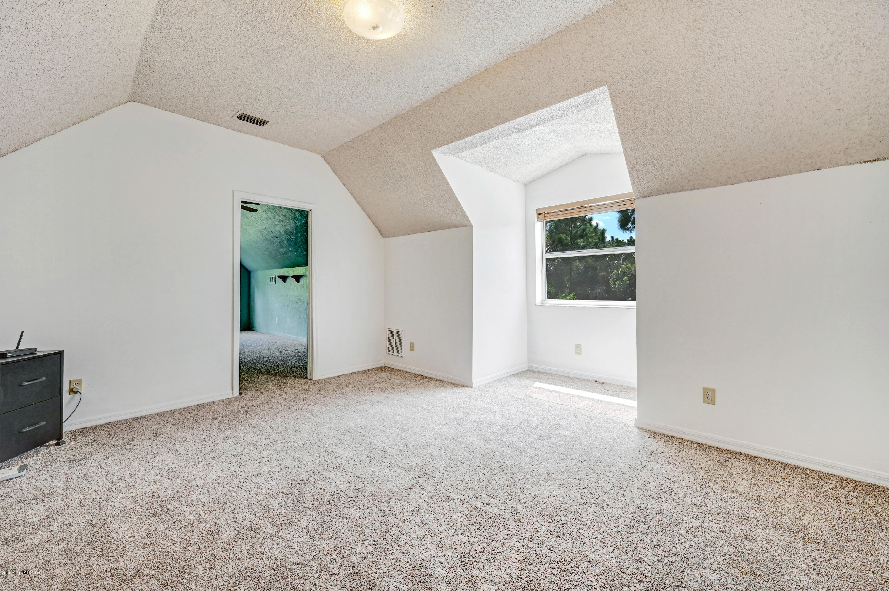 2334 Ravel Road Southeast Palm Bay, FL 32909 - Photo 18 of 34 3rd Bedrm w/ Desk/Craft Nook