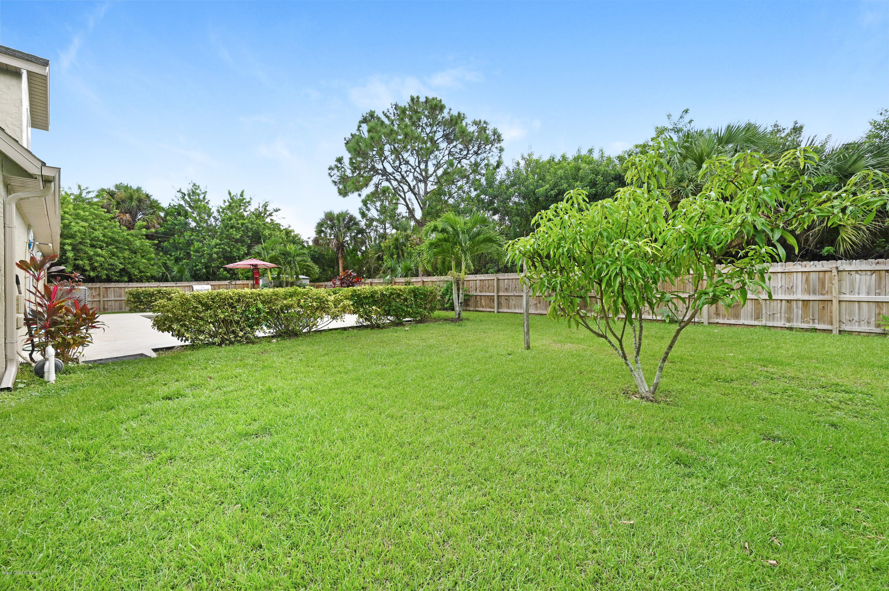 2334 Ravel Road Southeast Palm Bay, FL 32909 - Photo 27 of 34 Fenced-in Yard!