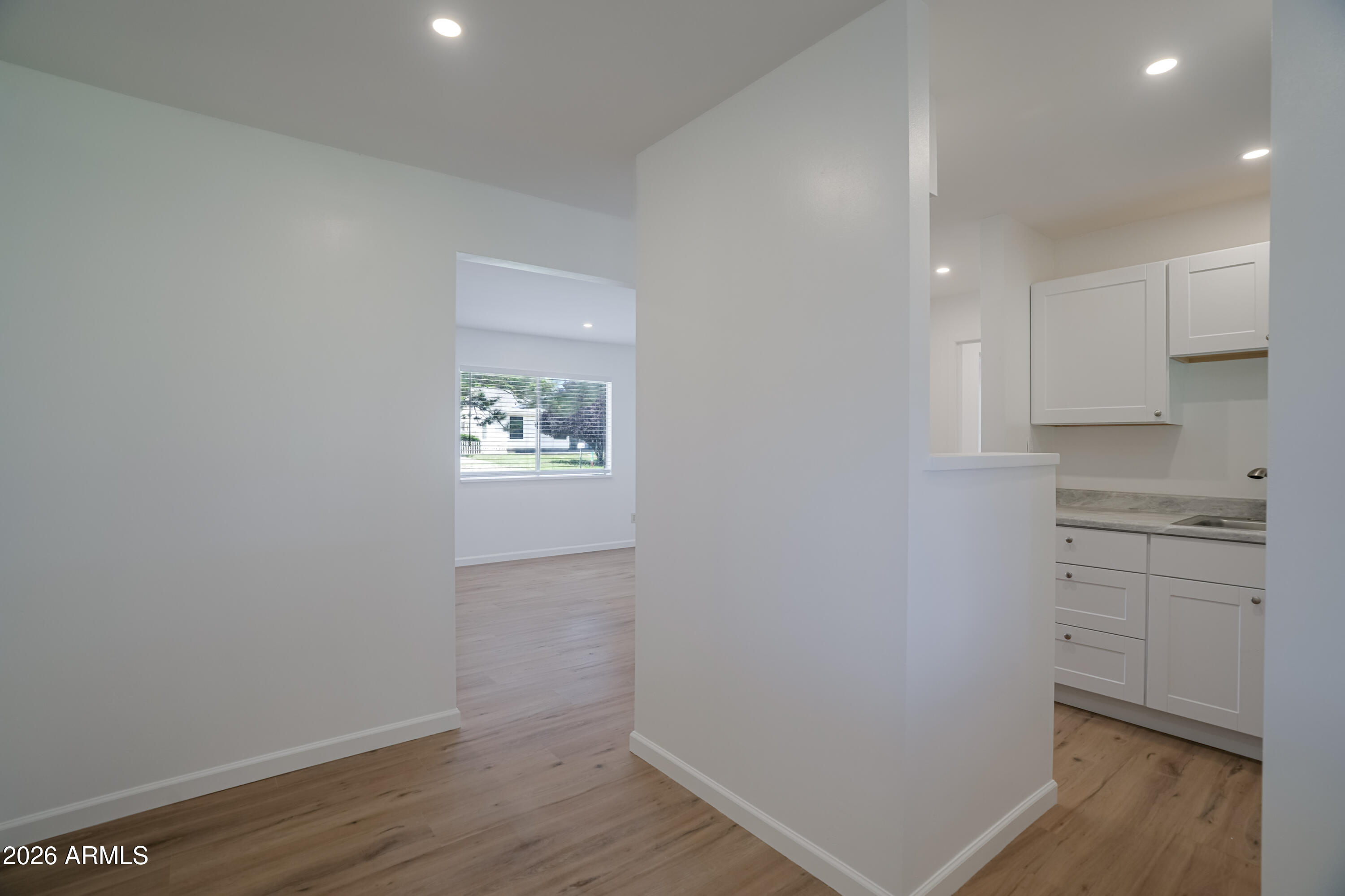18535 Joseph Hodge Road Peeples Valley, AZ 86332 - Photo 13 of 34 Dining to Kitchen