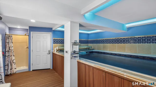 $540,000 | 4 Kearns Circle, Granby, CT 06035