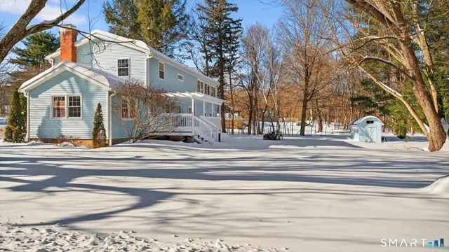 $540,000 | 4 Kearns Circle, Granby, CT 06035
