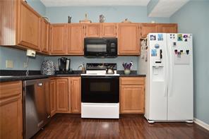 10966 Rutgers Lane Fishers, IN 46038 - Photo 14 of 43 Gallery Image 14
