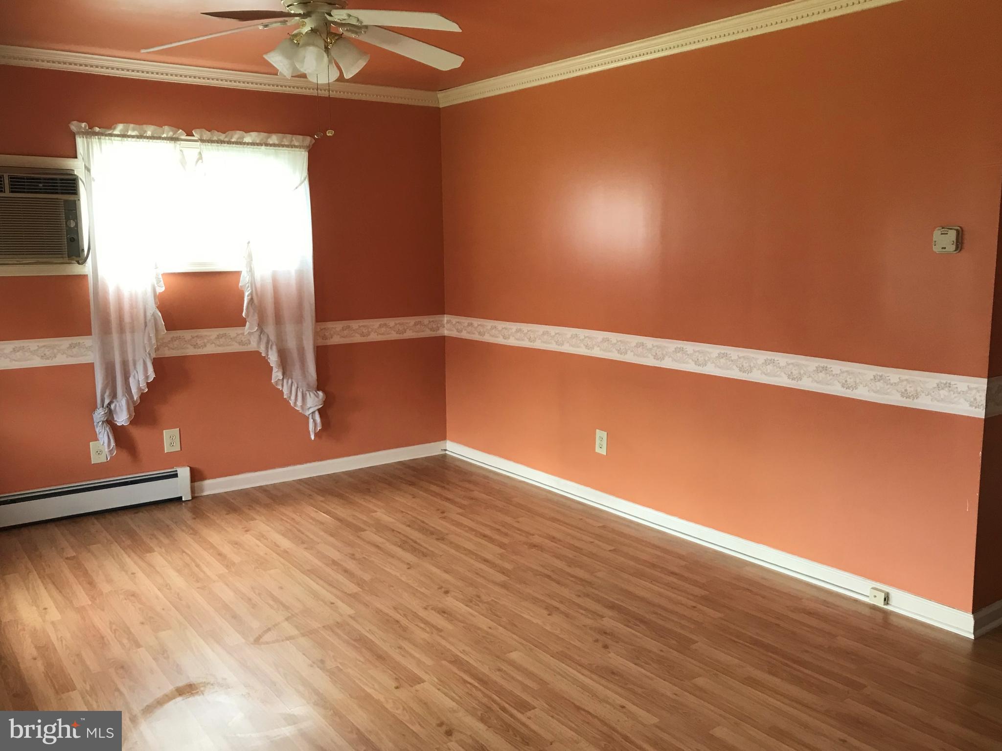 2818 Woodhaven Road Philadelphia, PA 19154 - Photo 5 of 37 Gallery Image 5
