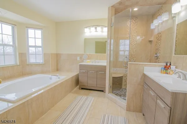 $4,350 | 3027 King Court, Green Brook, NJ 08812