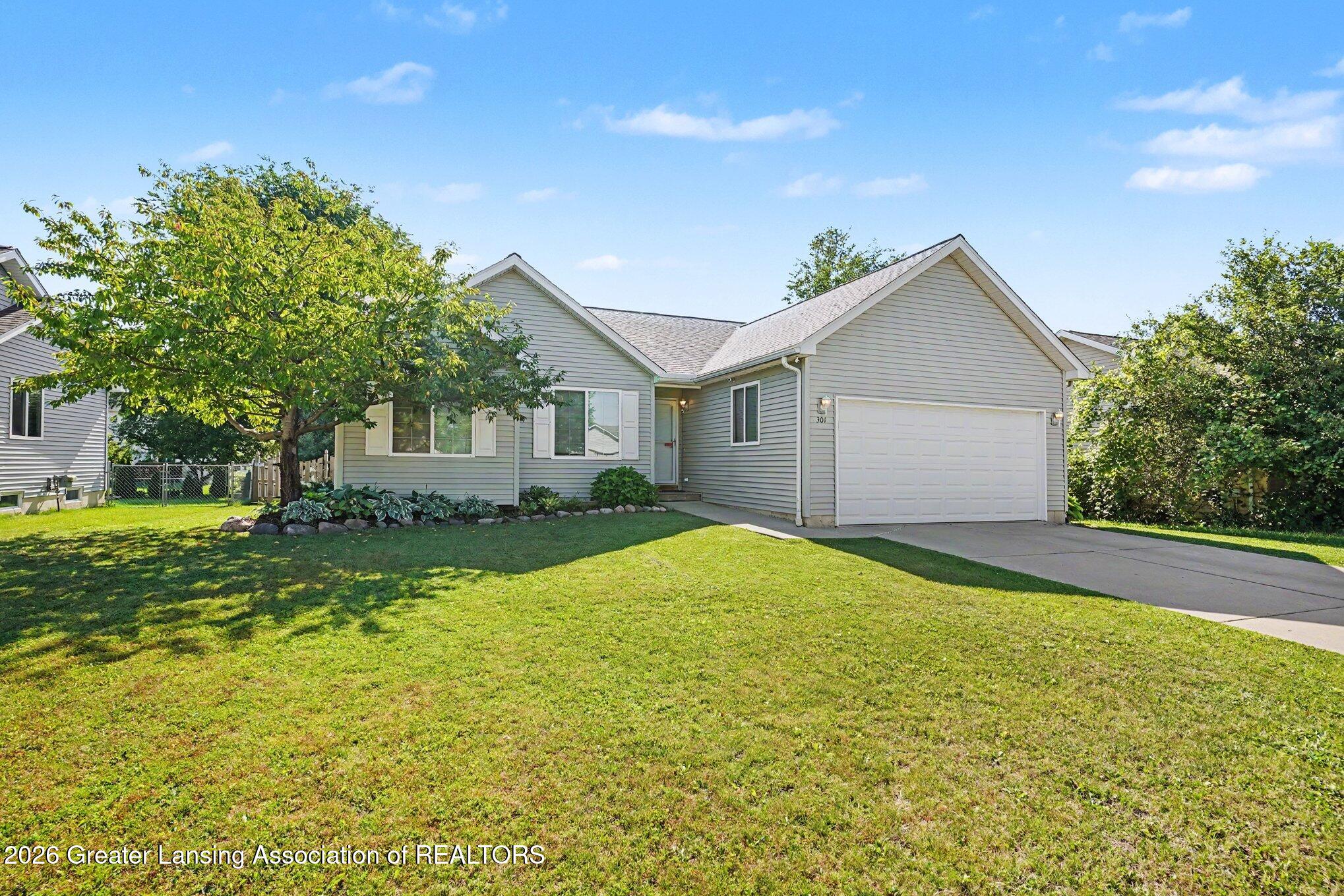 301 Ware Street Mason, MI 48854 - Photo 3 of 13 003_file_4774