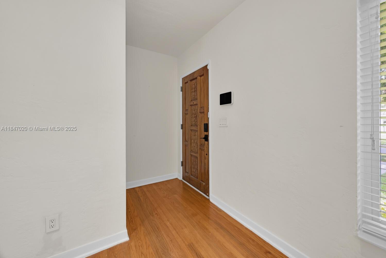 5770 Southwest 39th Street Miami, FL 33155 - Photo 15 of 27 Gallery Image 15