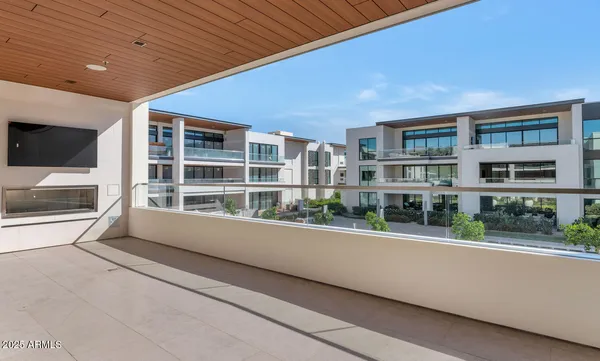 $18,000 | 6587 North Palmeraie Boulevard, Unit 2007, Paradise Valley, AZ 85253