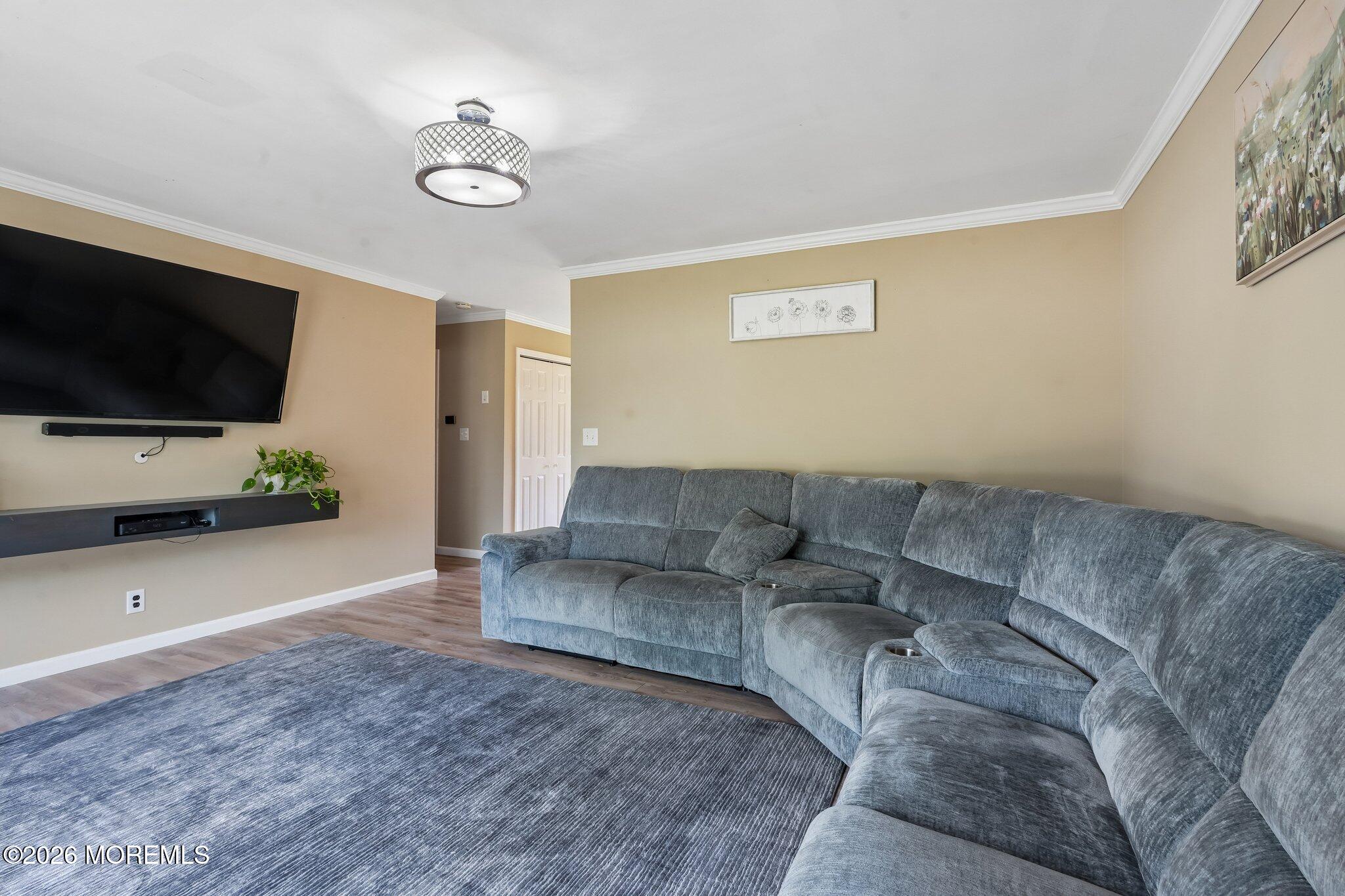 212 Princeton Road Parlin, NJ 08859 - Photo 7 of 22 015