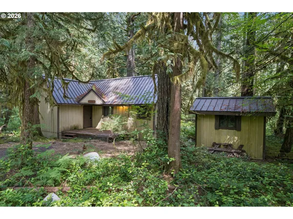 $199,900 | 28320 Road 20, Rhododendron, OR 97049