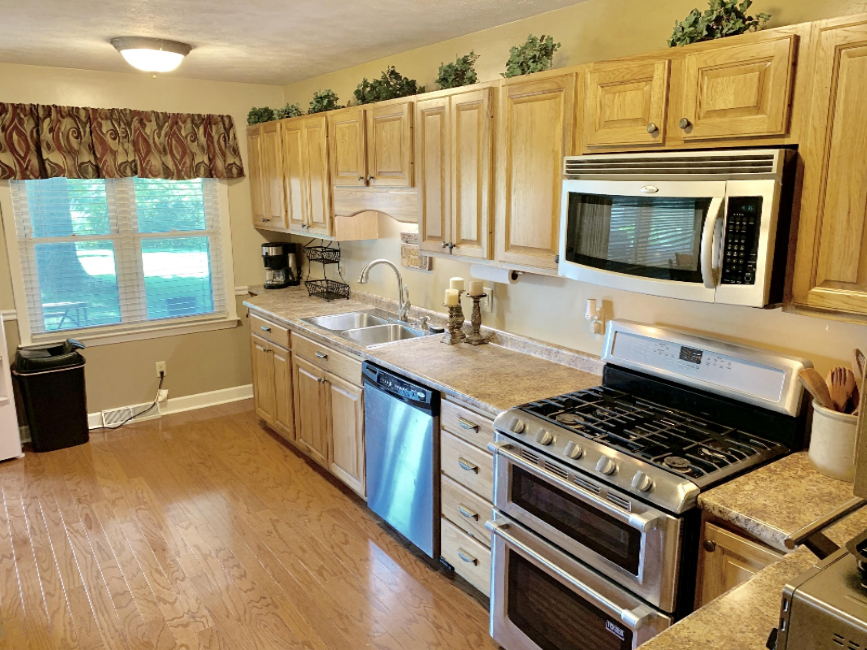 5388 South Pipestone Road Sodus, MI 49126 - Photo 14 of 48 IMG_8888