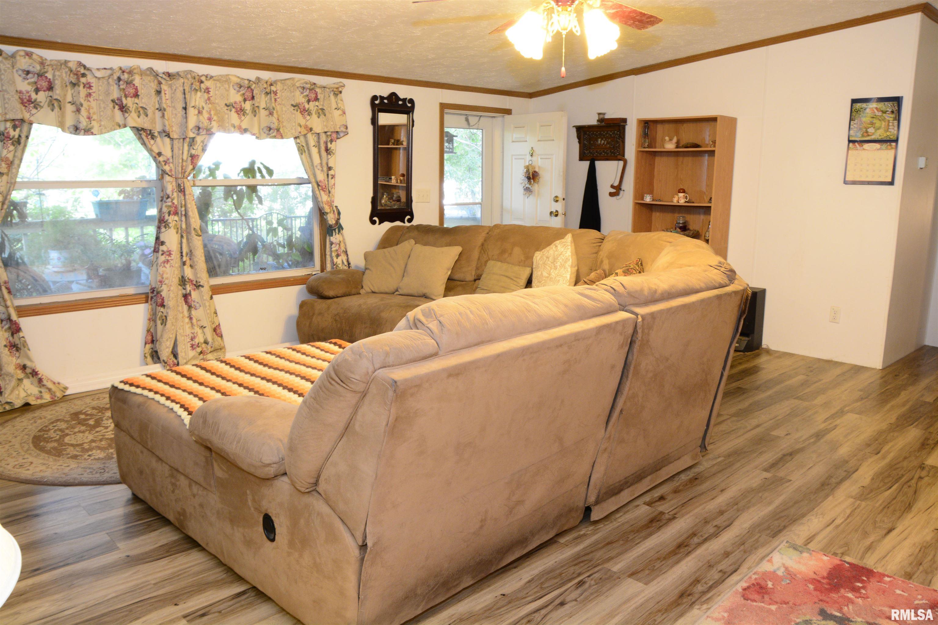 12261 Mindale Road La Prairie, IL 62346 - Photo 17 of 55 Gallery Image 17