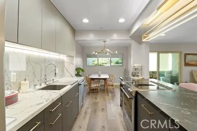 $3,900 | 4610 Park Granada, Unit 2, Calabasas, CA 91302