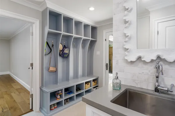 $7,500 | 815 Thornvine Lane, Houston, TX 77079