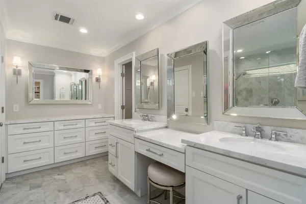 $7,500 | 815 Thornvine Lane, Houston, TX 77079