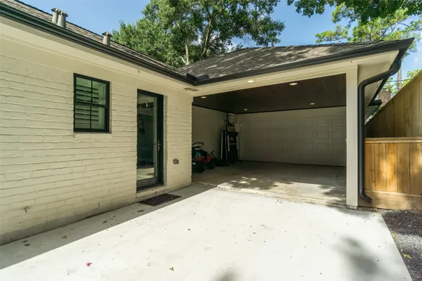 $7,500 | 815 Thornvine Lane, Houston, TX 77079