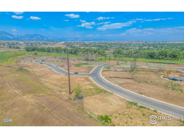 a view of a indoor basketball court