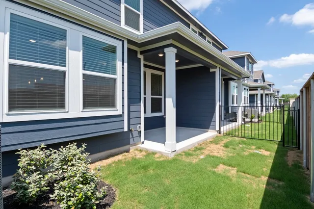 $350,900 | 18909 Schultz Lane, Unit 1102, Round Rock, TX 78664