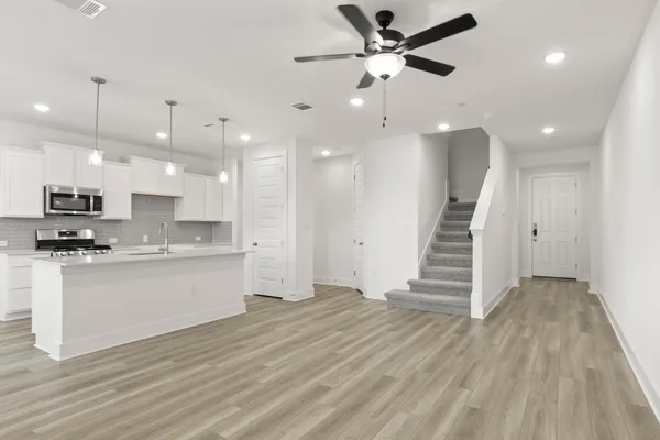 $339,900 | 18909 Schultz Lane, Unit 1102, Round Rock, TX 78664