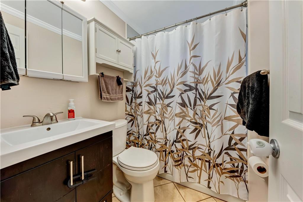 212 Barbara Drive McKees Rocks, PA 15136 - Photo 12 of 18 Gallery Image 12