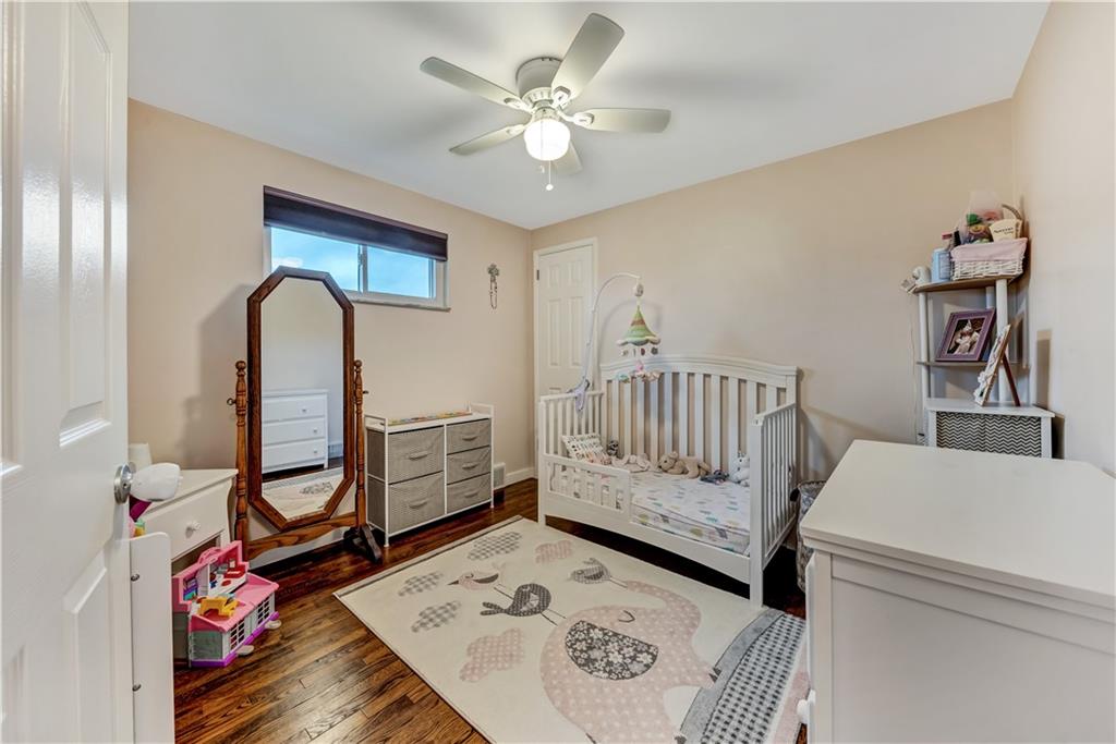 212 Barbara Drive McKees Rocks, PA 15136 - Photo 10 of 18 Gallery Image 10
