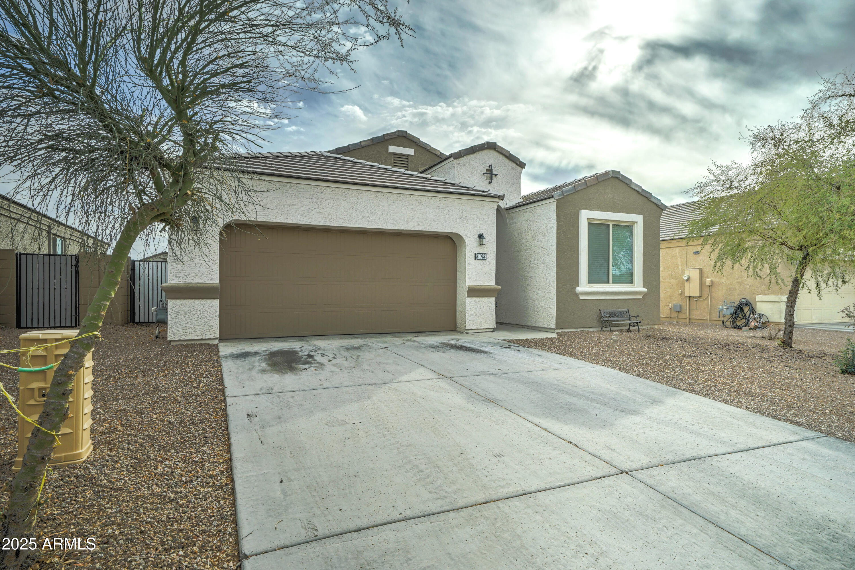 30263 West Pinchot Avenue Buckeye, AZ 85396 - Photo 2 of 25 30263 W Pinchot Ave-3