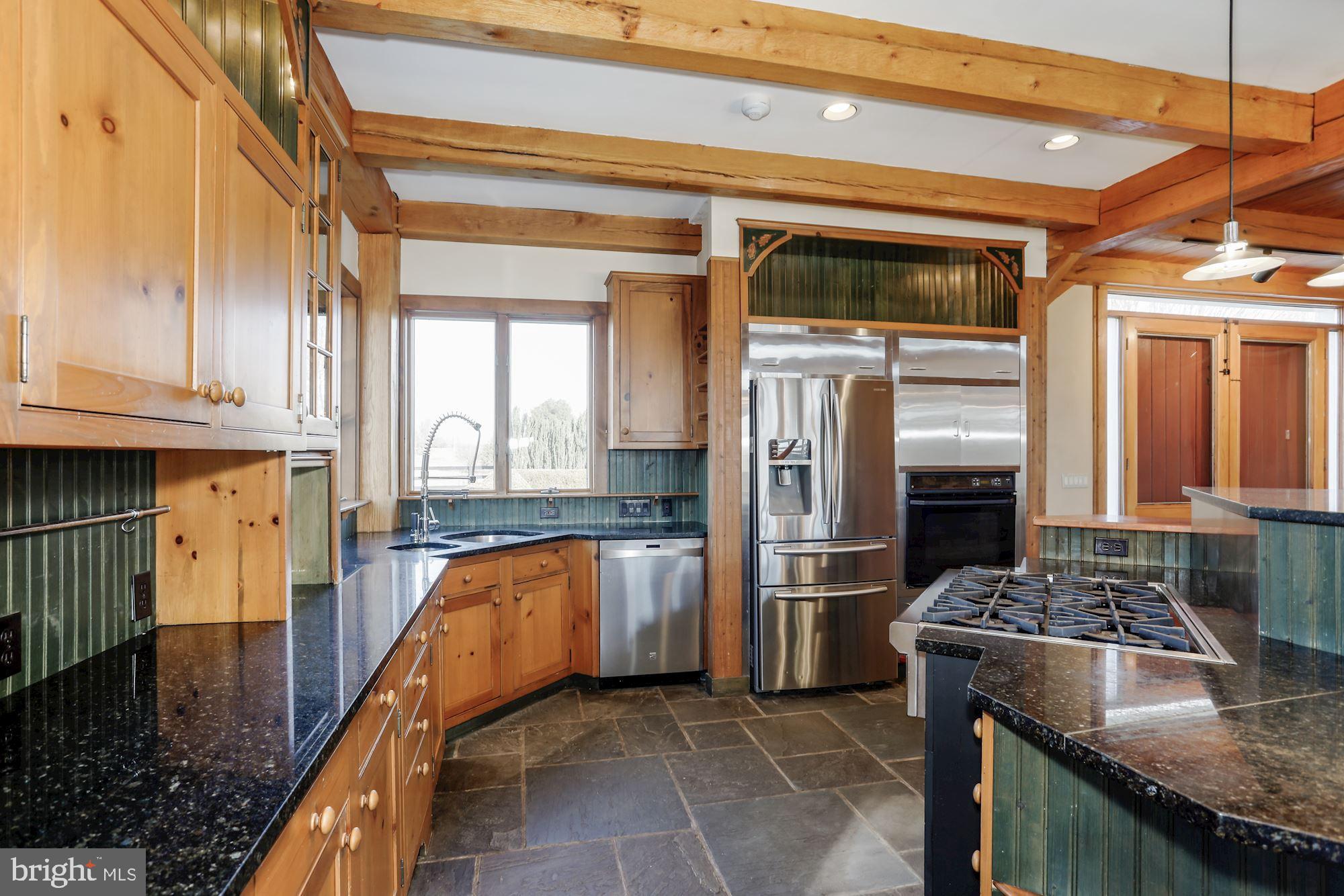 36913 Paxson Road Purcellville, VA 20132 - Photo 18 of 47 Kitchen