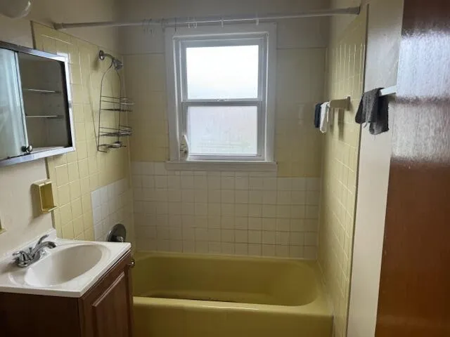 $269,900 | 6535 West Keefe Ave Parkway, Milwaukee, WI 53216