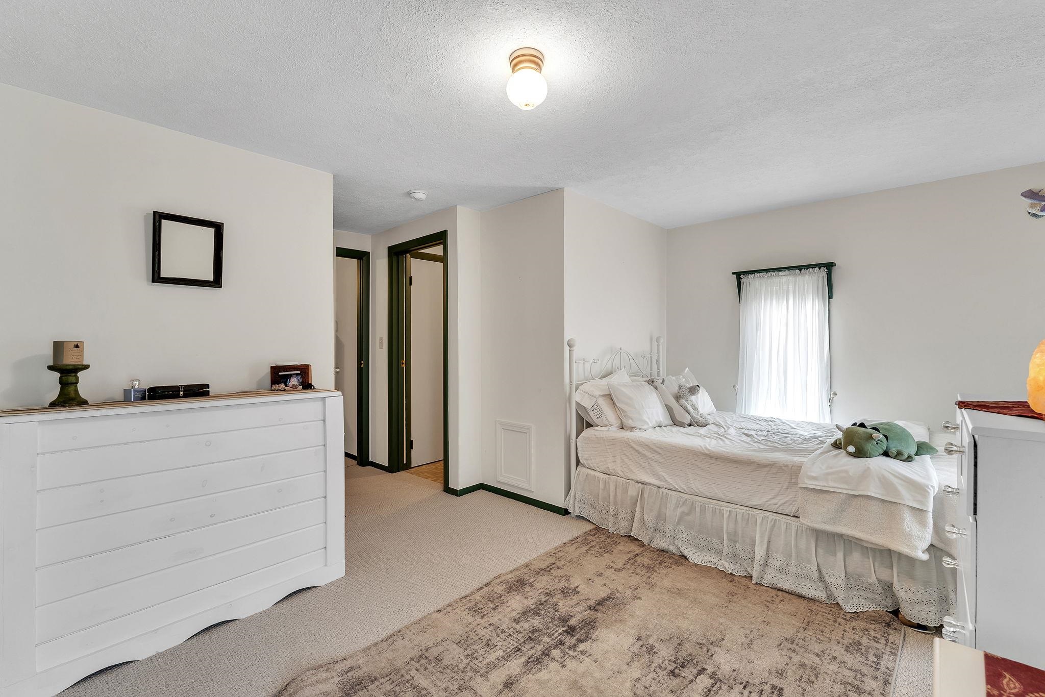 122 Cold Spring Road Milton, VT 05468 - Photo 17 of 40