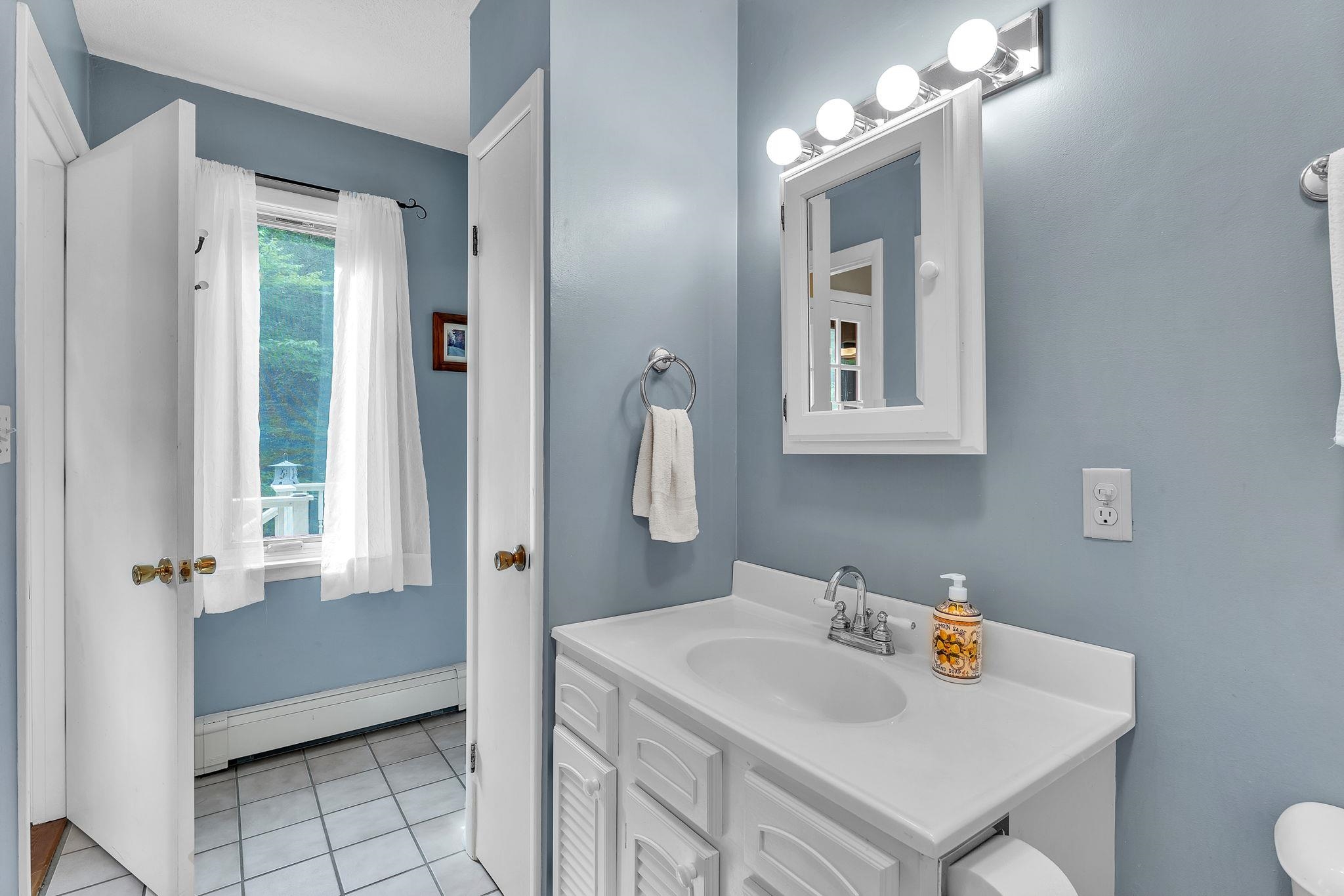 122 Cold Spring Road Milton, VT 05468 - Photo 10 of 40