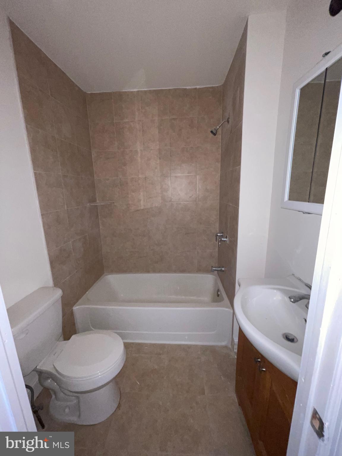 5331 Rising Sun Avenue Philadelphia, PA 19120 - Photo 12 of 38