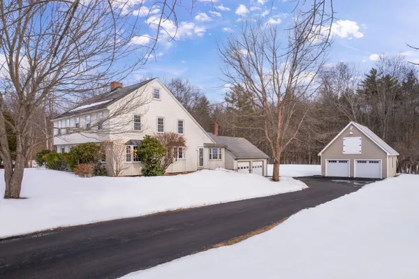 $1,649,000 | 6 Meloon Road, Greenland, NH 03840