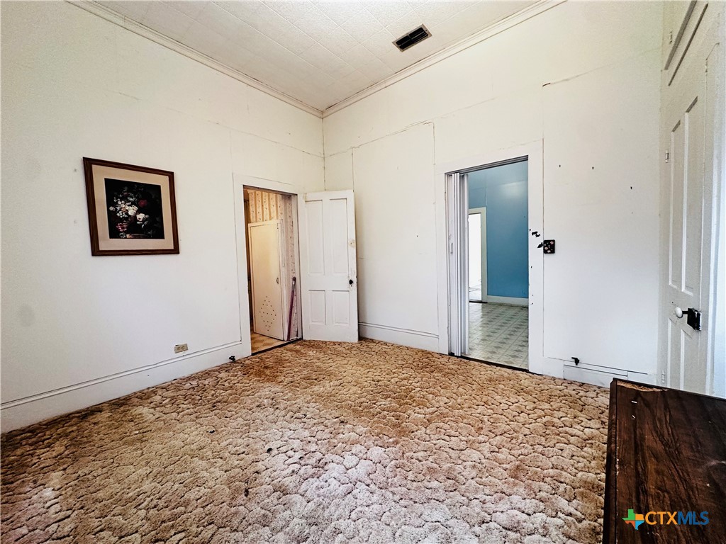 608 Coke Street Yoakum, TX 77995 - Photo 18 of 22