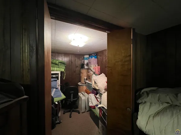 $219,900 | 2033 West 7th Avenue, Emporia, KS 66801