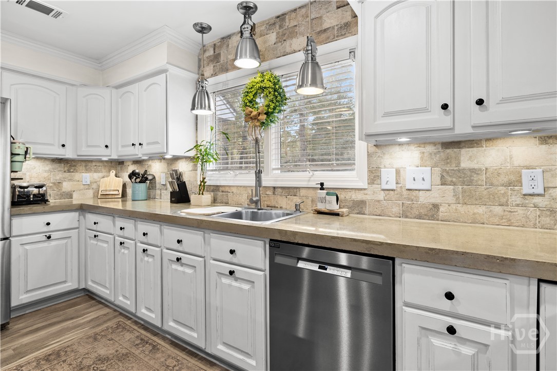 129 Palmetto Drive Rincon, GA 31326 - Photo 21 of 65