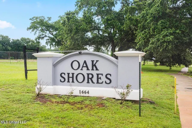 $1,800 | 1664 Beach Boulevard, Unit 35, Biloxi, MS 39531