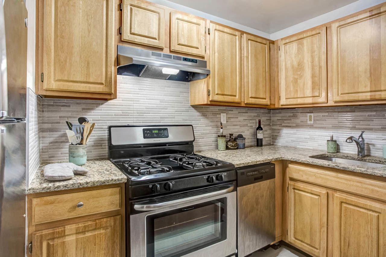 147 West 126th Street, Unit 4 Manhattan, NY 10027 - Photo 5 of 8